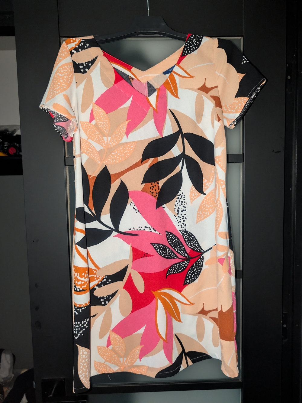 Floral V-Neck Shift Dress - Pink & Black